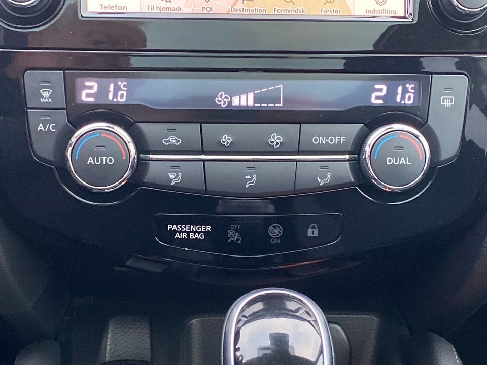 Nissan Qashqai 1,3 Dig-T 160 N-Connecta DCT 5d