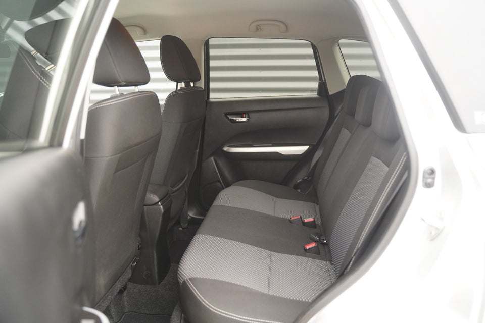 Suzuki Vitara 1,6 Active 5d