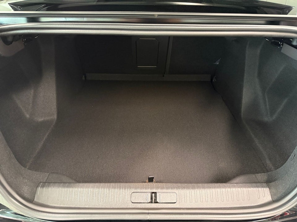 Citroën ë-C4 X 50 Palais 4d