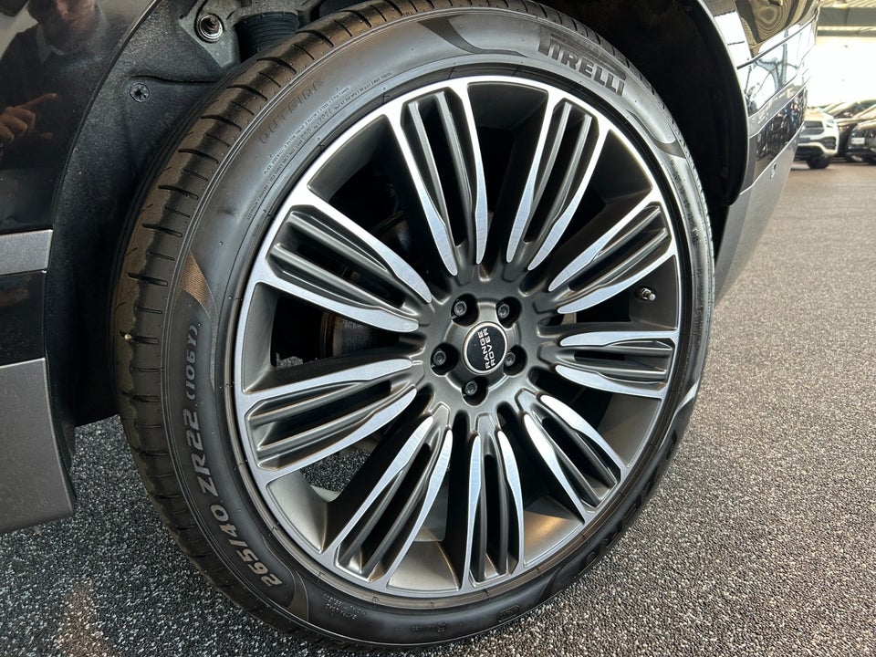 Land Rover Range Rover Velar 3,0 D300 R-Dynamic aut. 5d