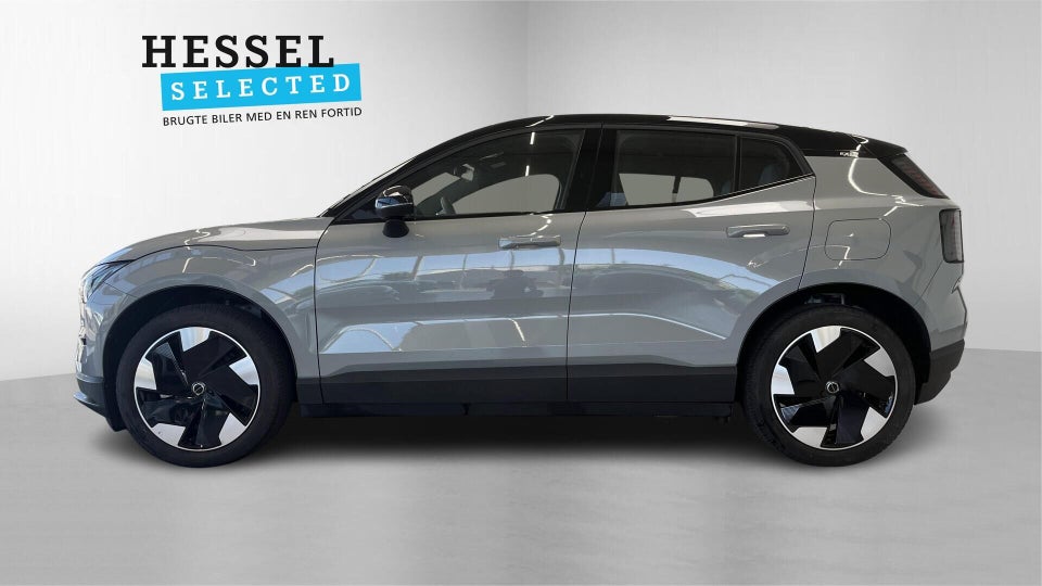 Volvo EX30 Extended Range Plus 5d