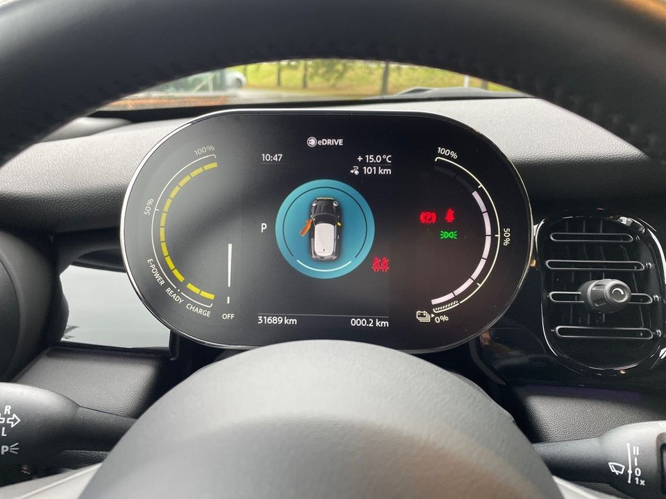 MINI Cooper SE Classic Trim 3d