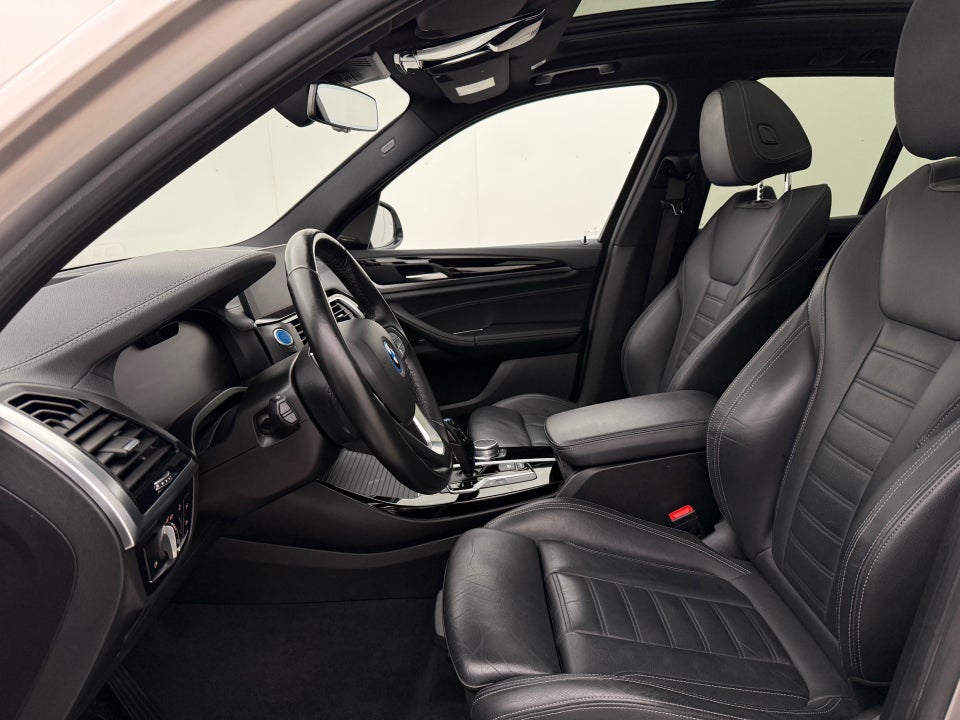 BMW iX3 Charged Plus 5d