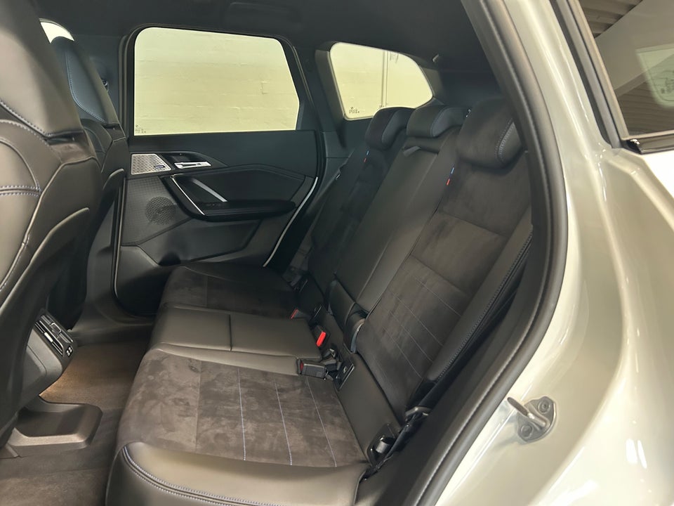 BMW iX1 xDrive30 Fully Charged 5d