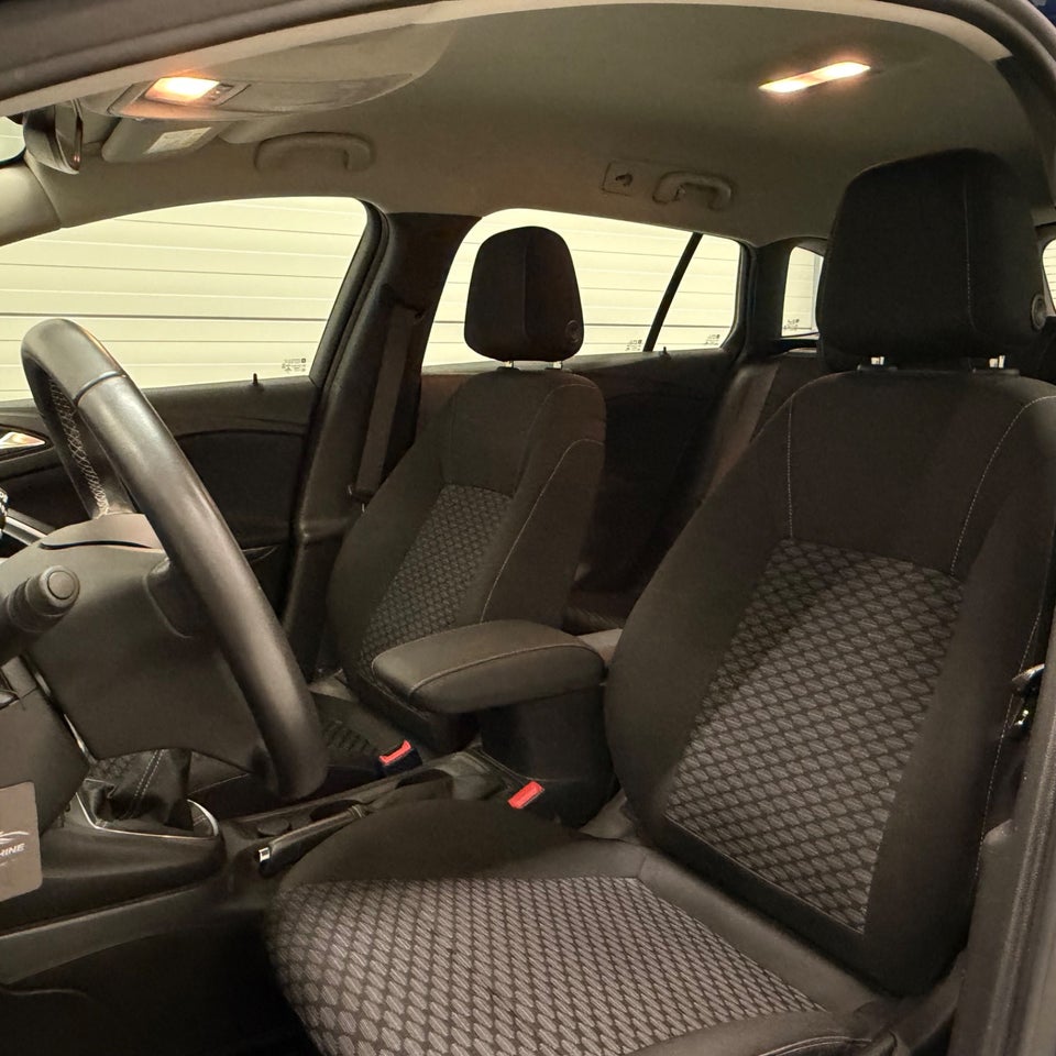 Opel Astra 1,5 D 122 Euro Limited Sports Tourer 5d