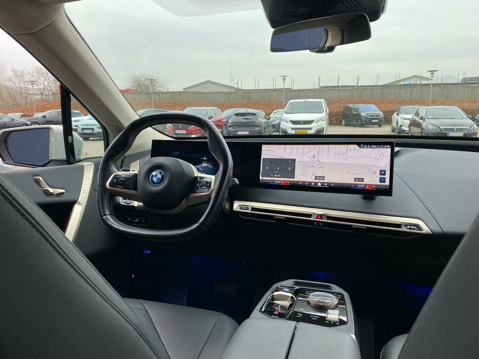 BMW iX xDrive40 Sport 5d