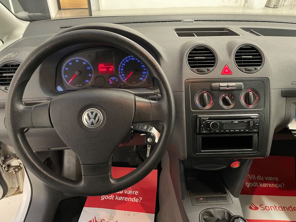 VW Caddy 1,6 Van 4d