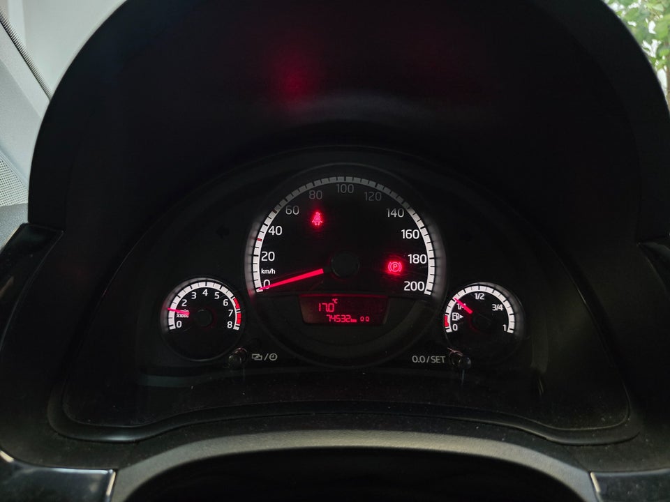 VW Up! 1,0 75 Move Up! BMT 5d