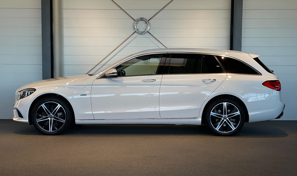 Mercedes C300 e 2,0 Avantgarde stc. aut. 5d