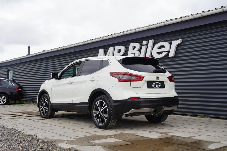 Nissan Qashqai 1,5 dCi 110 N-Connecta 5d