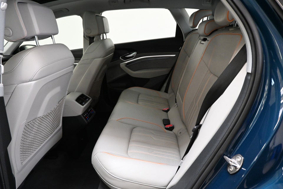 Audi e-tron 55 Advanced Prestige quattro 5d