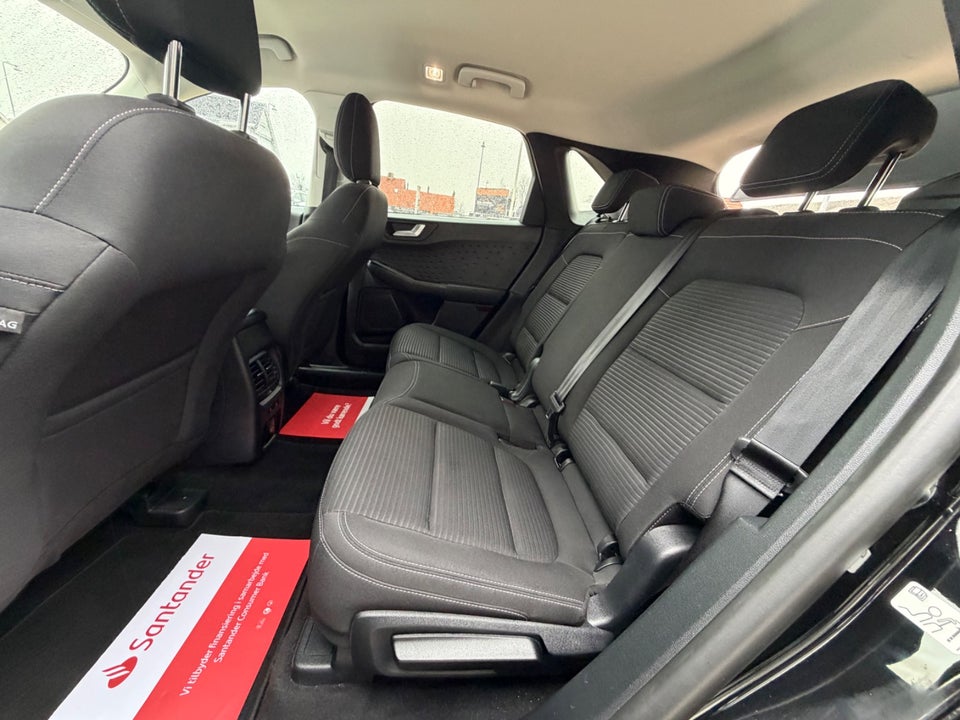 Ford Kuga 2,5 PHEV Titanium CVT 5d