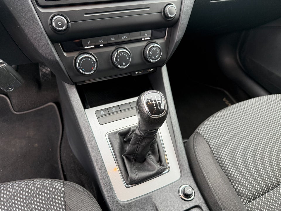 Skoda Octavia 1,4 TSi 140 Active 5d