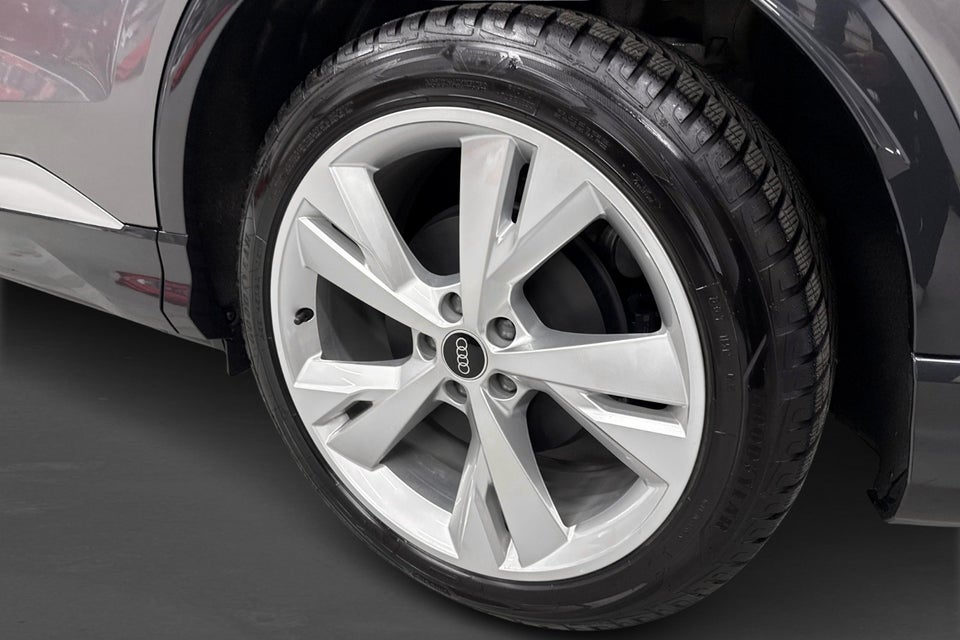 Audi Q4 e-tron 45 S-line Edition 5d