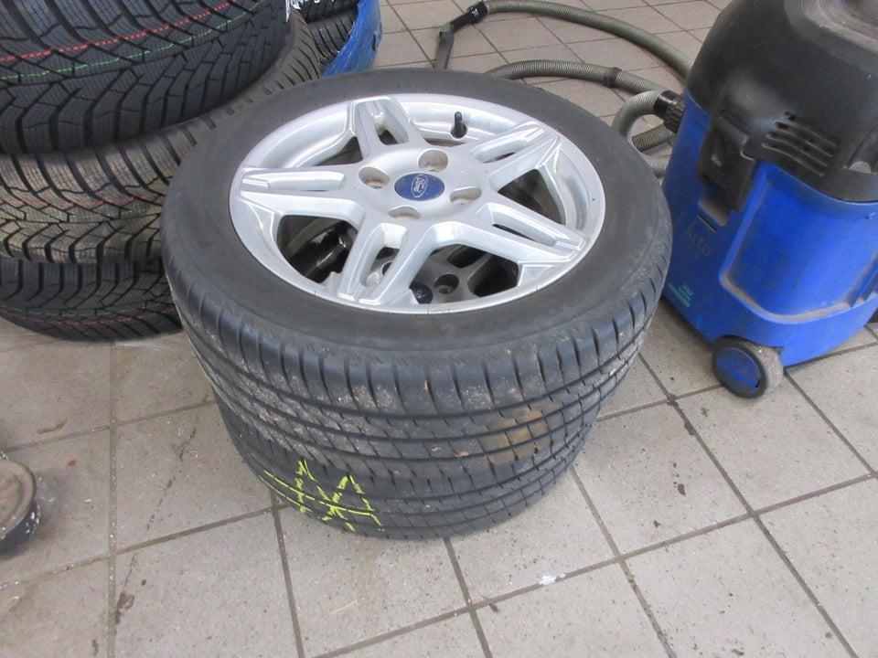 Ford Fiesta 1,0 SCTi 100 Titanium 5d