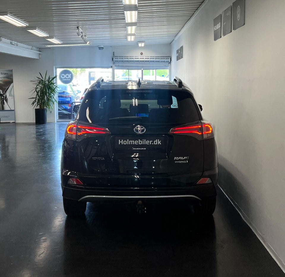 Toyota RAV4 2,5 Hybrid H3 MDS 5d