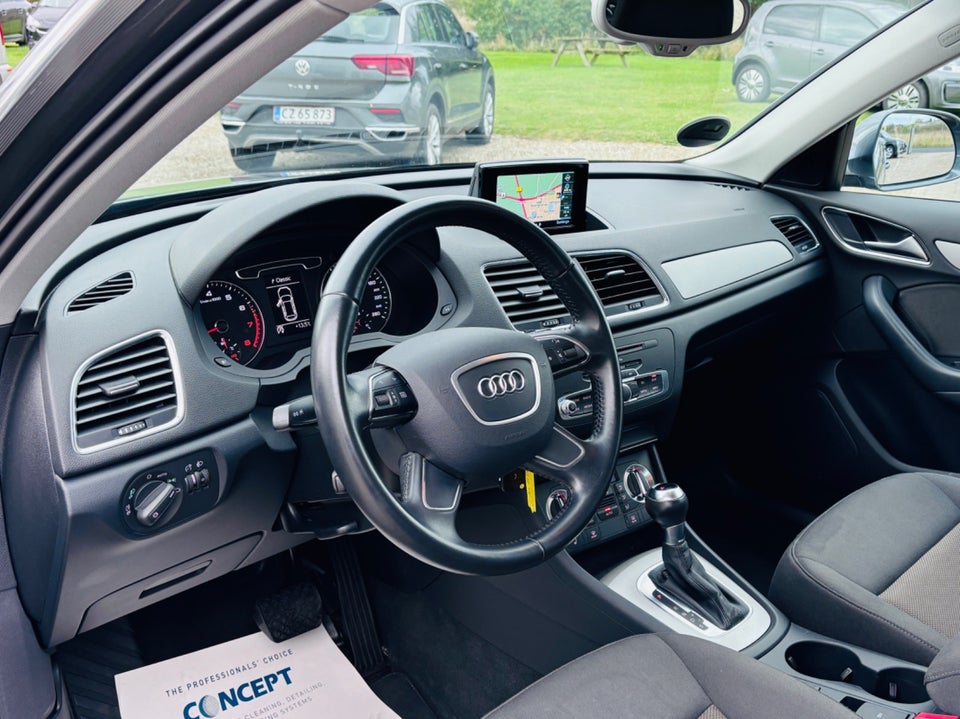 Audi Q3 1,4 TFSi 150 S-tr. 5d