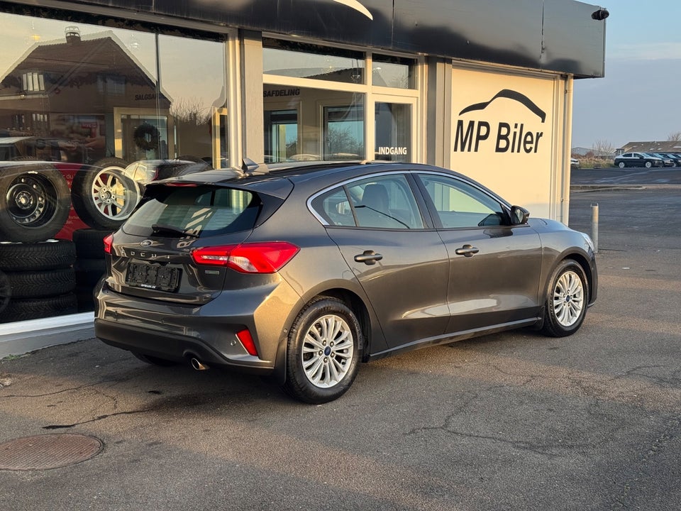Ford Focus 1,0 EcoBoost Titanium 5d