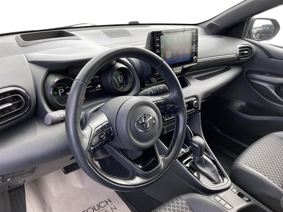 Toyota Yaris 1,5 Hybrid Style e-CVT 5d