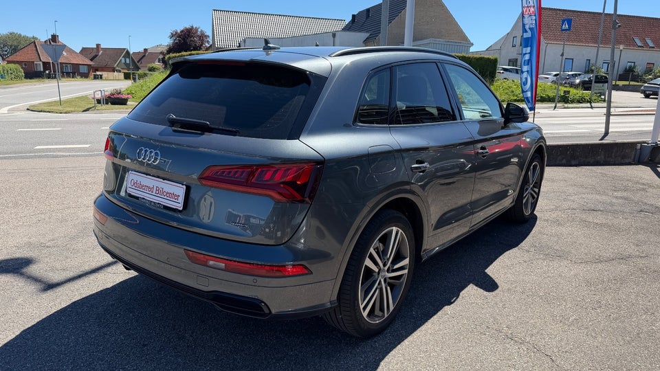 Audi Q5 3,0 TDi 286 S-line quattro Tiptr. 5d