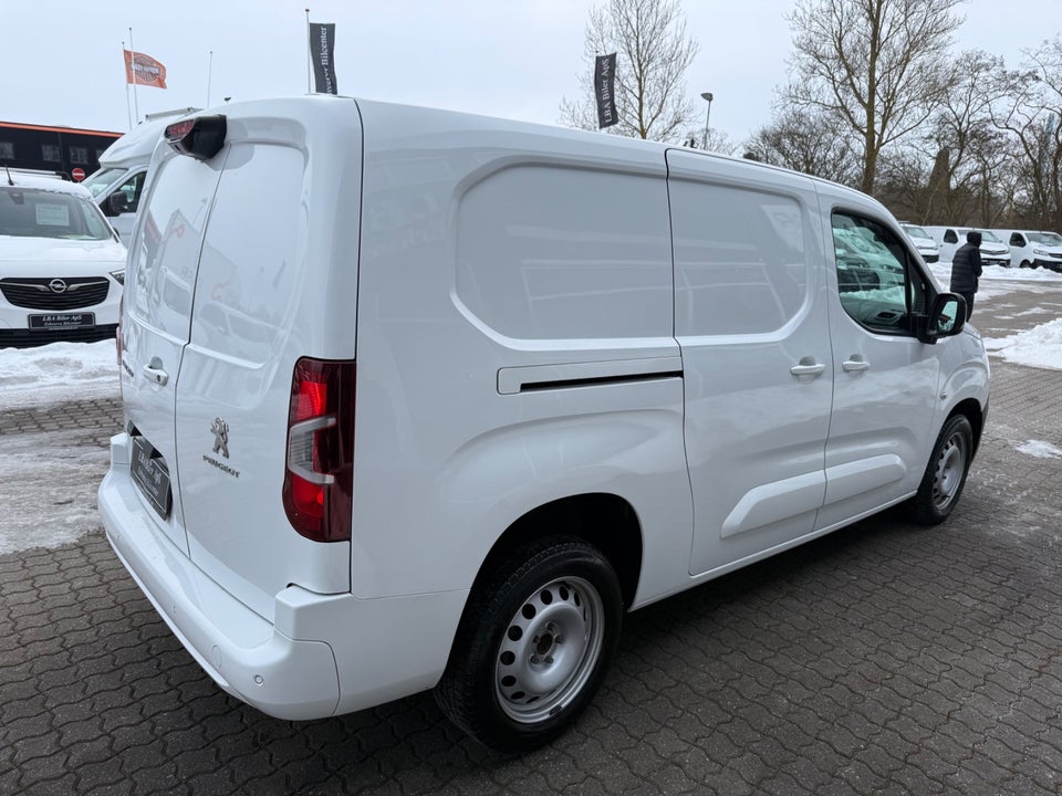 Peugeot Partner 1,5 BlueHDi 130 L2V1 Plus EAT8 Van
