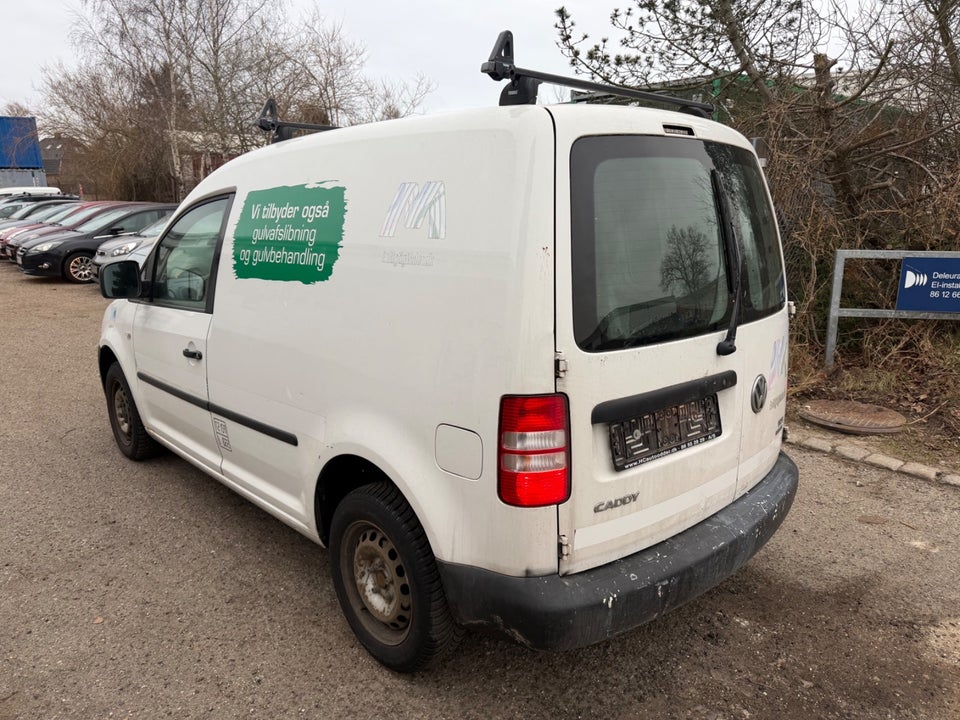 VW Caddy 1,6 TDi 75 Trendline BMT Van 4d