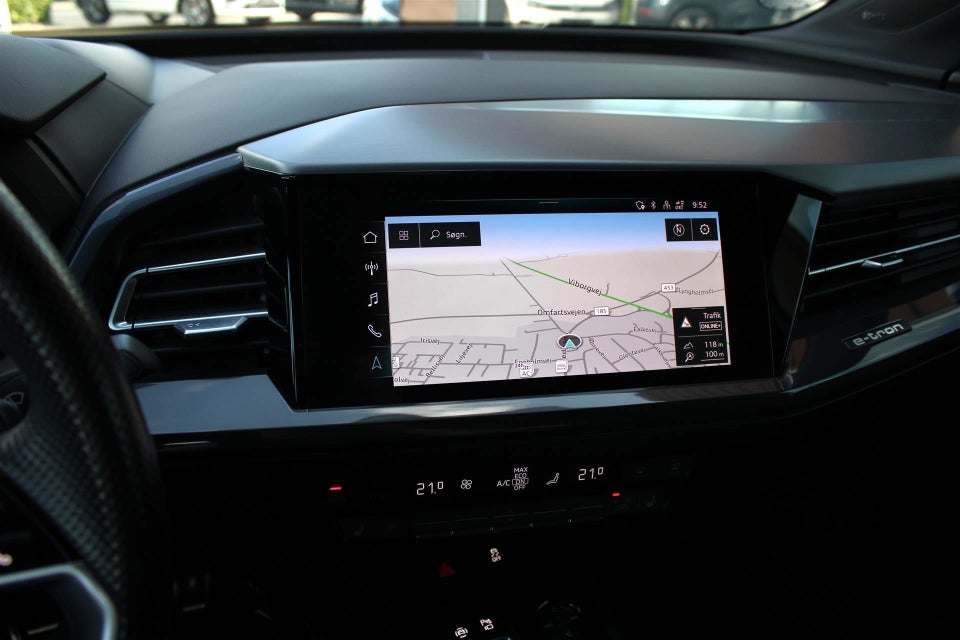 Audi Q4 e-tron 40 S-line 5d