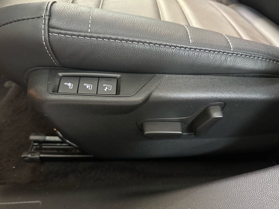 Citroën ë-C4 X 50 Palais Sky 4d