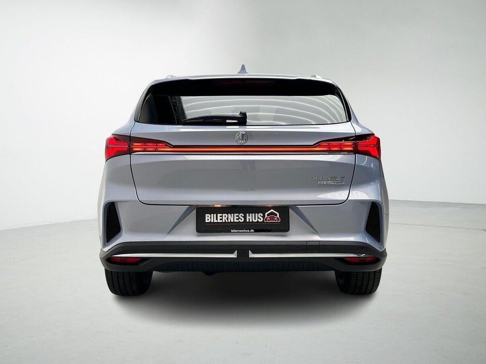 MG Marvel R Luxury 5d