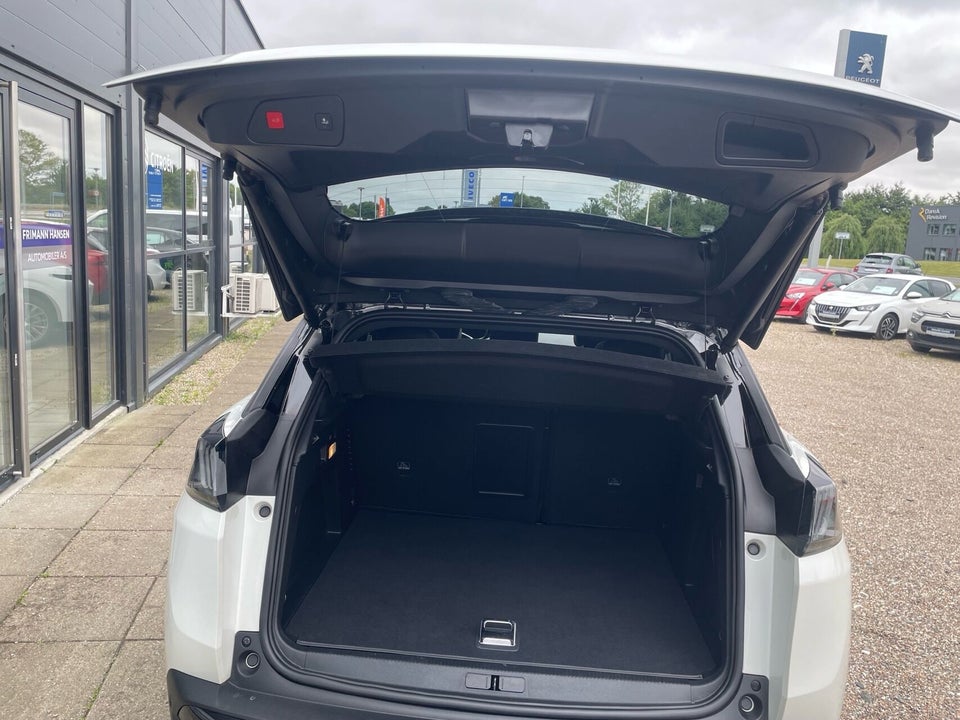 Peugeot 3008 1,6 Hybrid GT Black Pack EAT8 5d