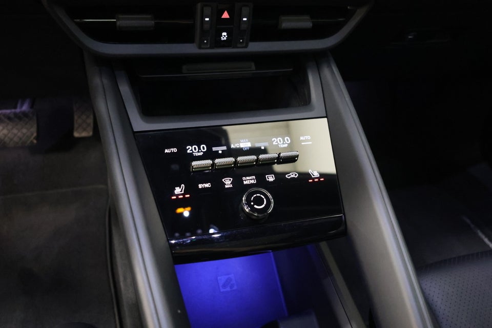 Porsche Macan 4 5d