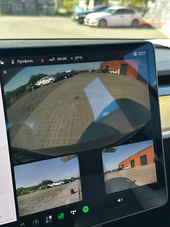 Tesla Model 3 Long Range AWD 4d