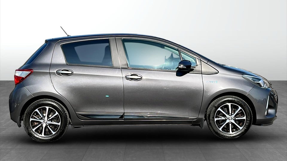 Toyota Yaris 1,5 Hybrid H2 Premium e-CVT 5d