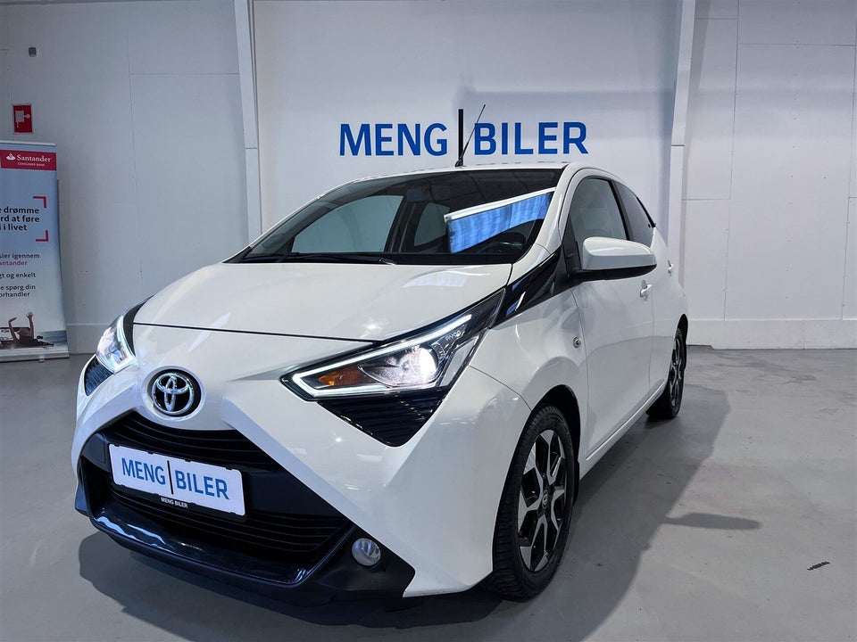 Toyota Aygo 1,0 VVT-i x-press 5d