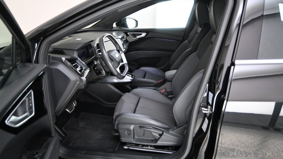 Audi Q4 e-tron 40 Attitude Sportback 5d