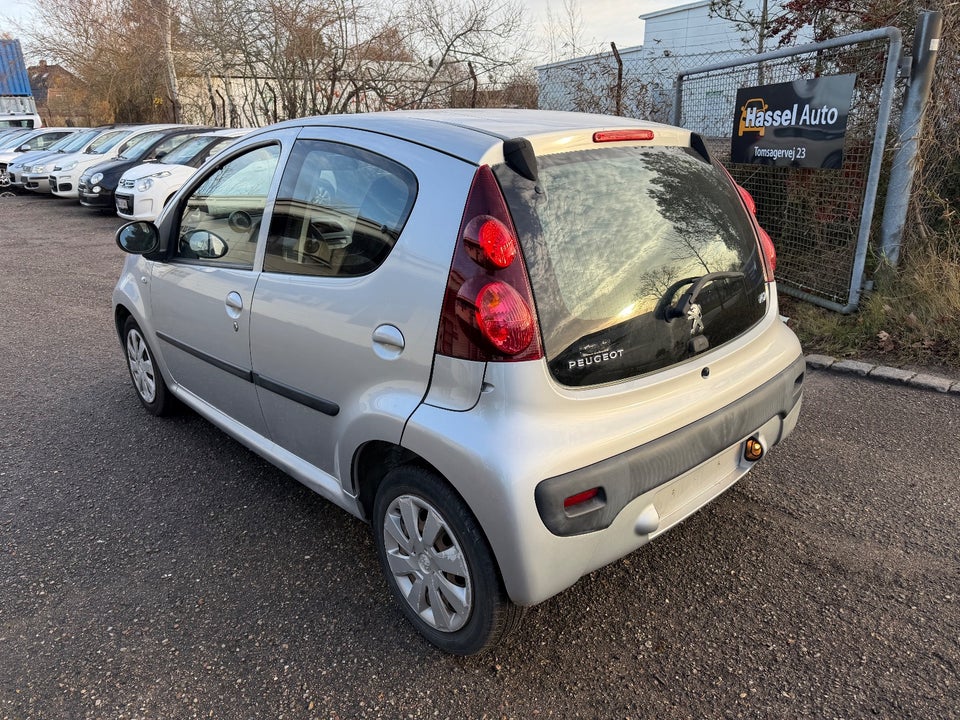 Peugeot 107 1,0 Active 5d