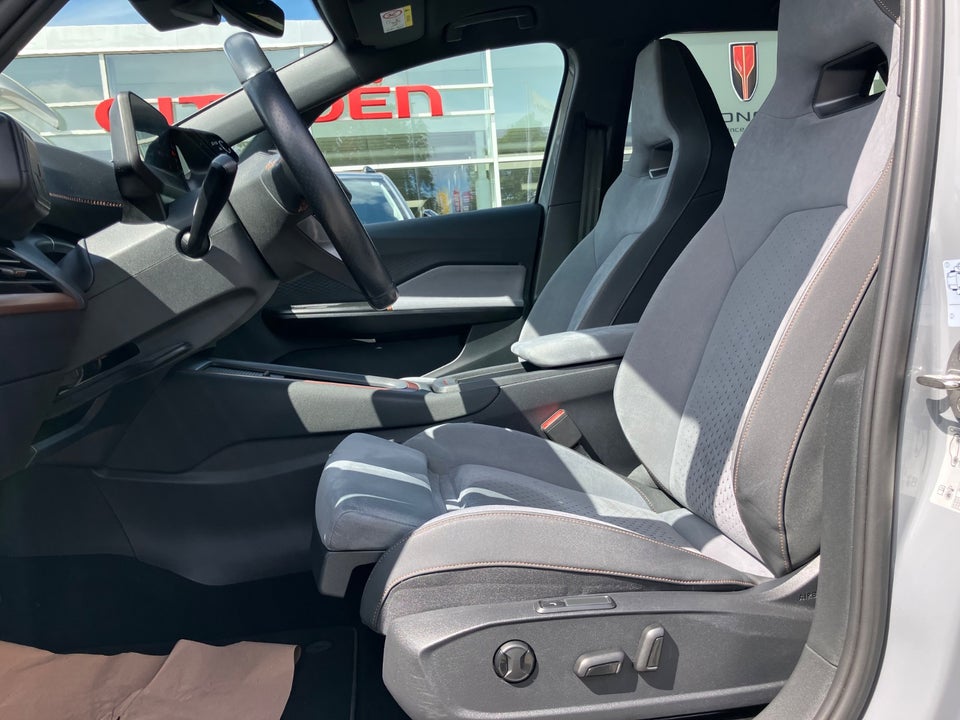 Cupra Born 58  5d