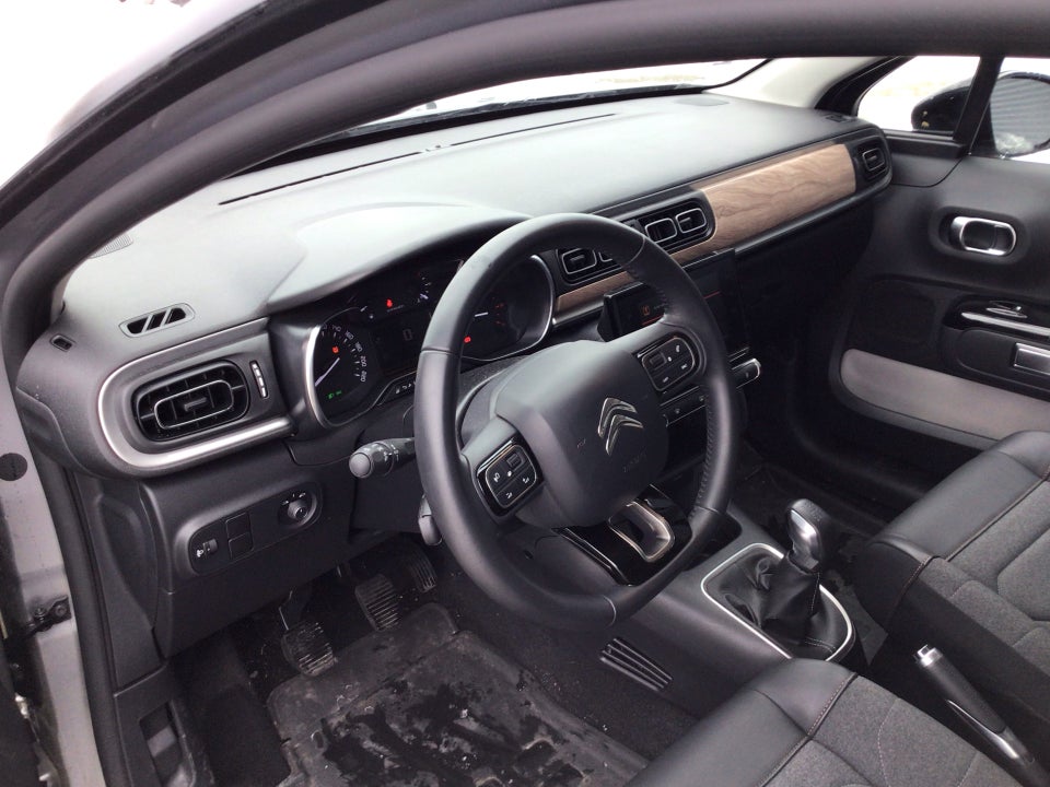 Citroën C3 1,2 PureTech 83 Impress 5d