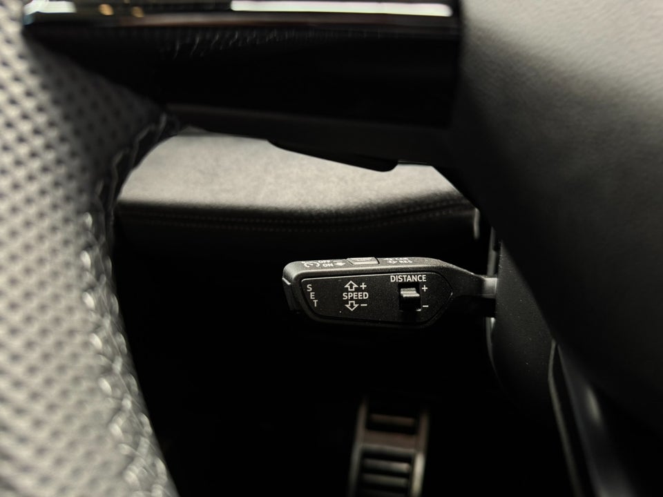 Audi S6 e-tron Avant quattro 5d