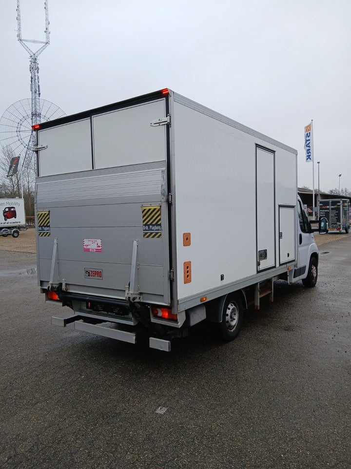Fiat Ducato 35 2,3 MJT 150 Alukasse m/lift 2d