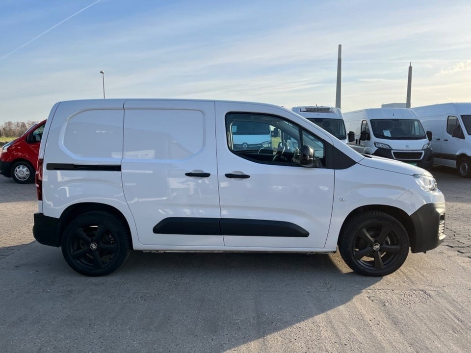 Citroën Berlingo 1,5 BlueHDi 100 L1 ProffLine Van