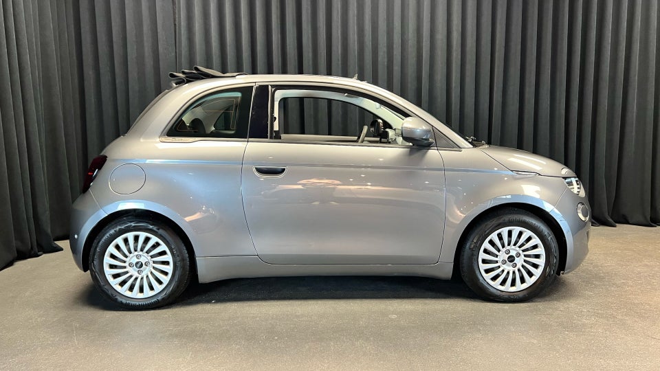 Fiat 500e 42 Icon Cabrio 2d