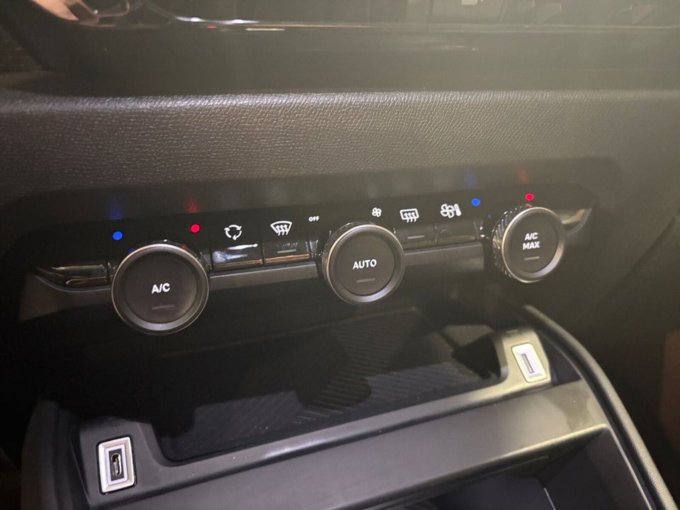 Citroën ë-C4 50 Feel 5d