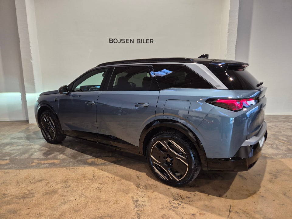 Peugeot e-5008 77 GT Pack 7prs 5d