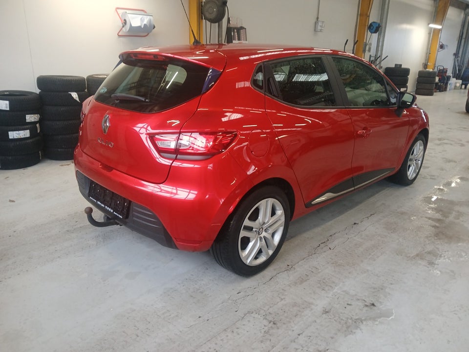 Renault Clio IV 1,5 dCi 90 Limited 5d