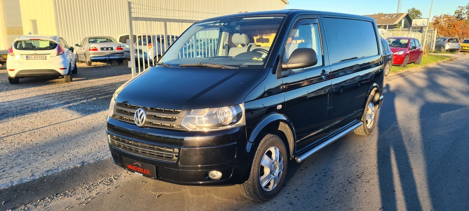 VW Transporter 2,0 TDi 140 Kombi lang DSG 4d