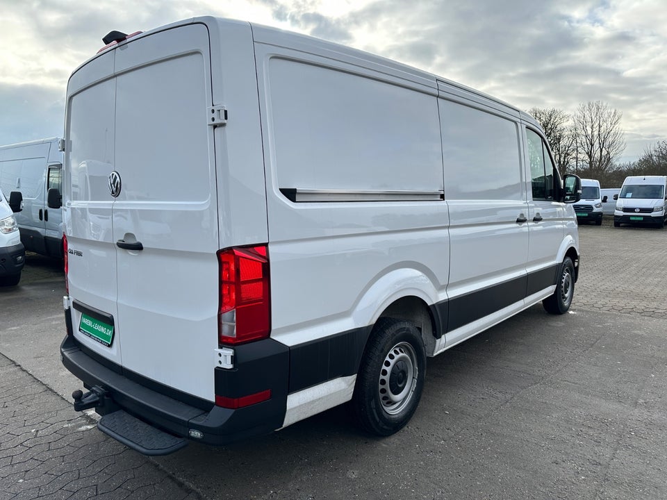 VW Crafter 35 2,0 TDi 140 Kassevogn L3H2 aut.