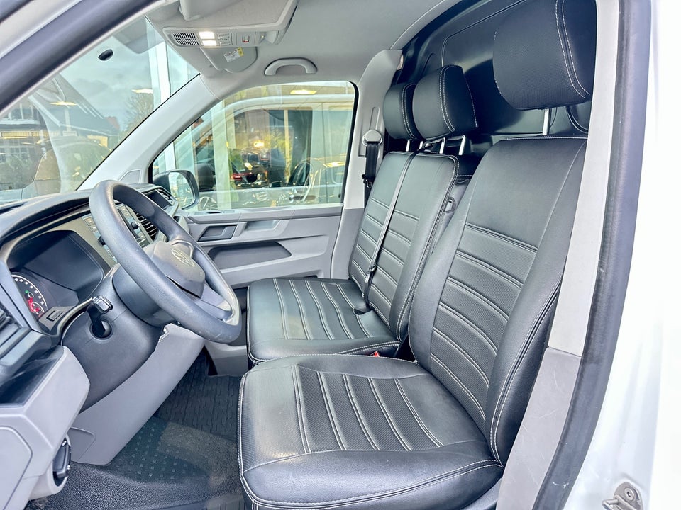 VW Transporter 2,0 TDi 150 Kassevogn DSG lang