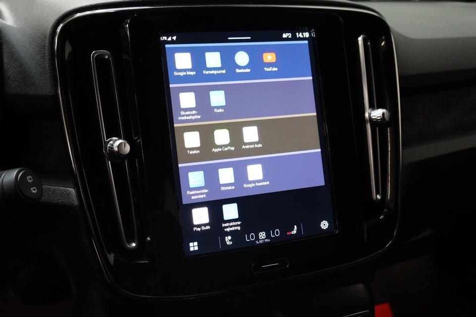 Volvo XC40 P6 ReCharge Plus 5d