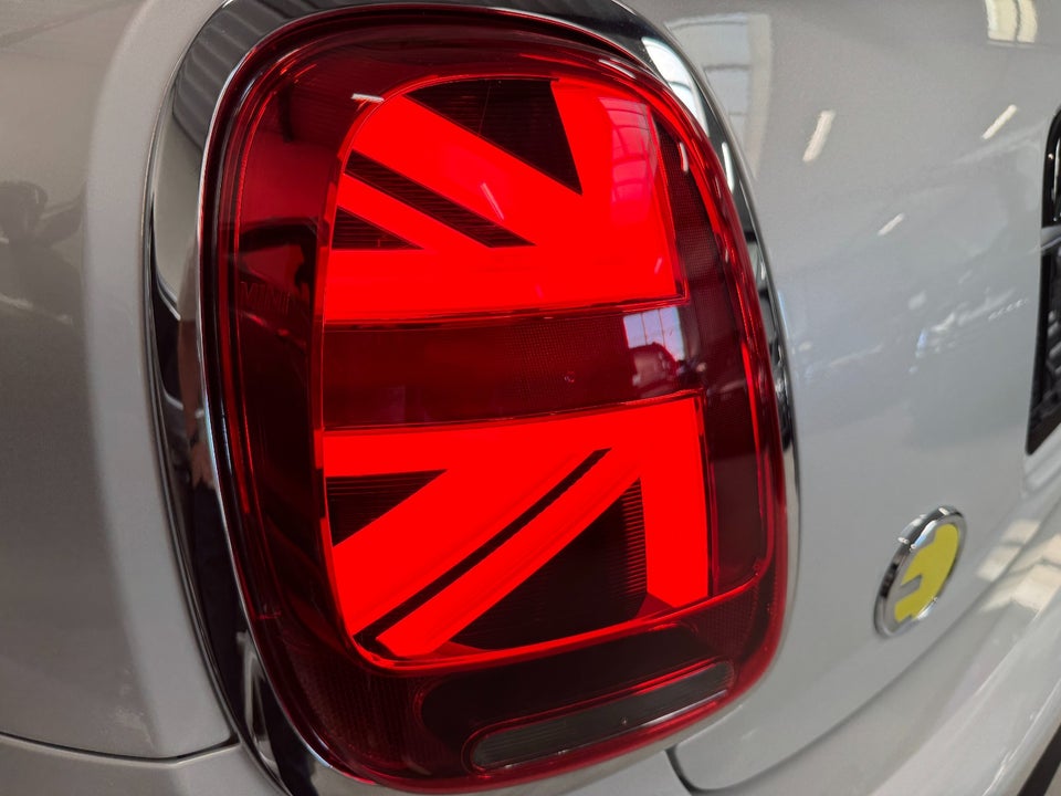 MINI Cooper SE Camden Edition 3d